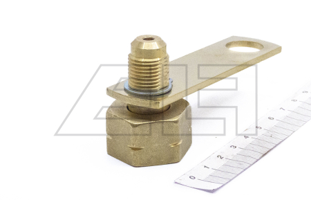 Connection adapter interchangeable bottle 5/8" - 8249
